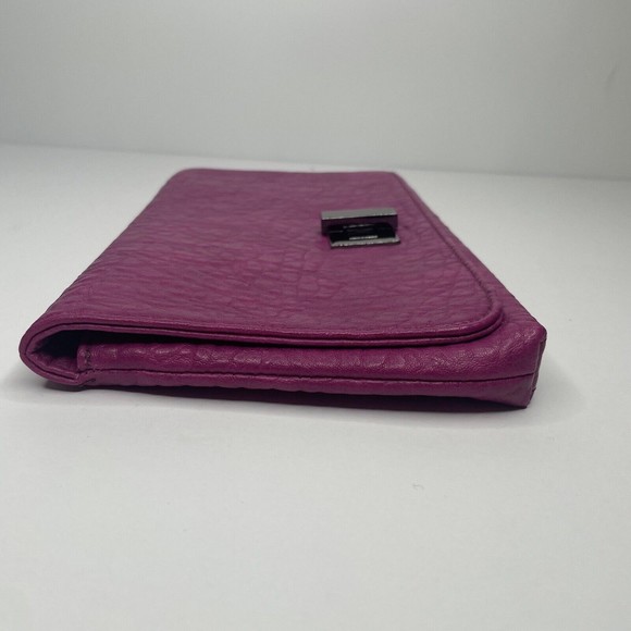 Shiraleah Clutch Pink Fuchsia Faux Leather Vegan Small Clutch - Picture 11 of 13